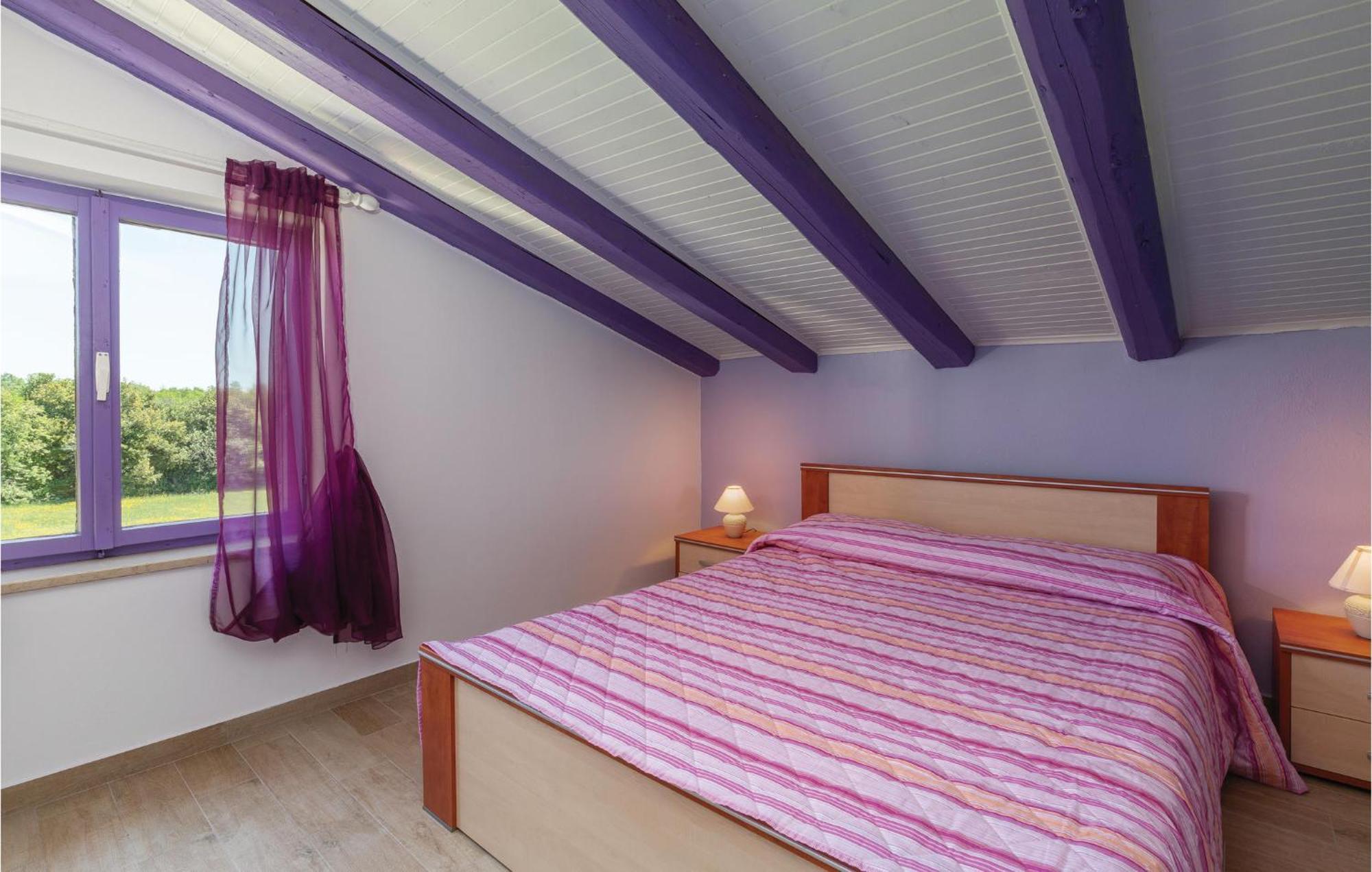 Cozy Apartment In Tar With House Sea View Tar-Vabriga Bagian luar foto